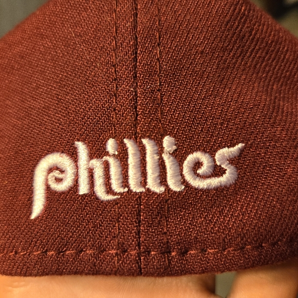 Phillies Retro Logo New Era 39Thirty Hat Medium-Large Flex Fit - Picture 3 of 4